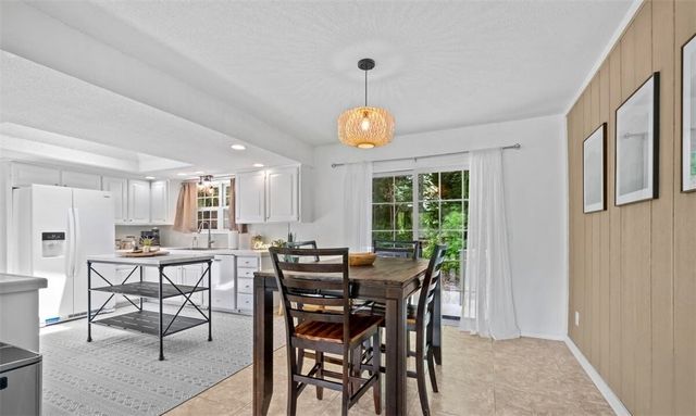 1400 Prairie Creek Drive, Rogers, AR 72756