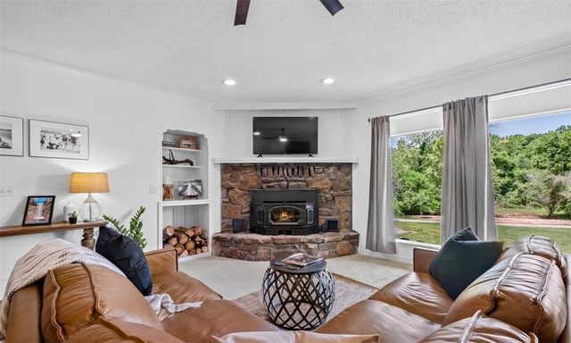 1400 Prairie Creek Drive, Rogers, AR 72756