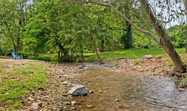 1400 Prairie Creek Drive, Rogers, AR 72756