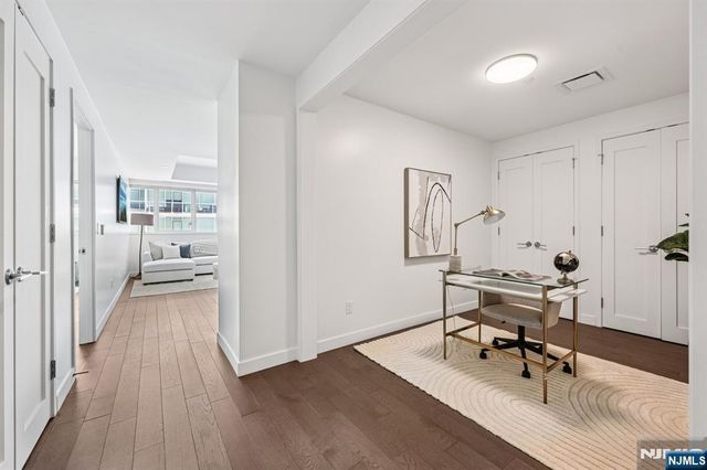 800 Ave At Port Imperial Boulevard 416, Weehawken, NJ 07086