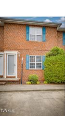 4 Lexington Court, Johnson City, TN 37615