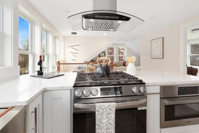 157 Boston Ave 3, Somerville, MA 02144