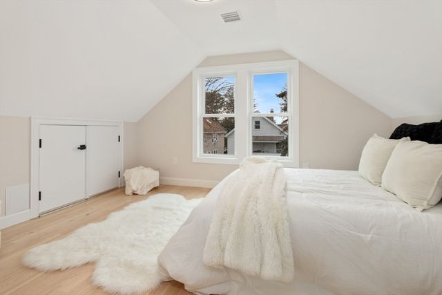 157 Boston Ave 3, Somerville, MA 02144