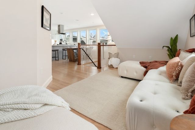 157 Boston Ave 3, Somerville, MA 02144