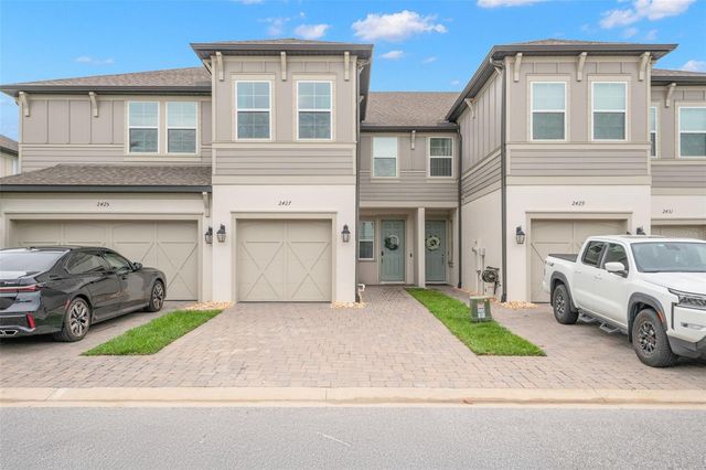 2427 FOGGY CREEK CIRCLE, Clearwater, FL 33764