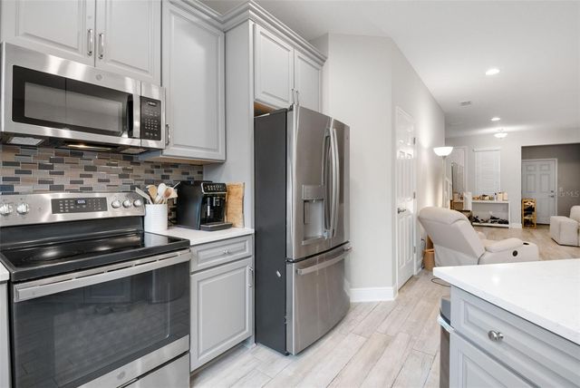 2427 FOGGY CREEK CIRCLE, Clearwater, FL 33764