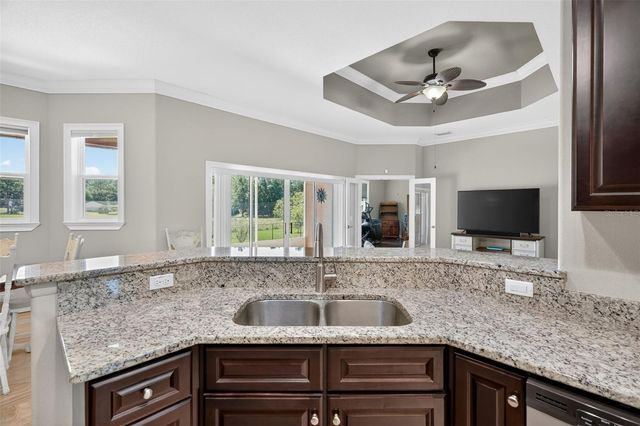 4625 N APPLE VALLEY AVENUE, Beverly Hills, FL 34465