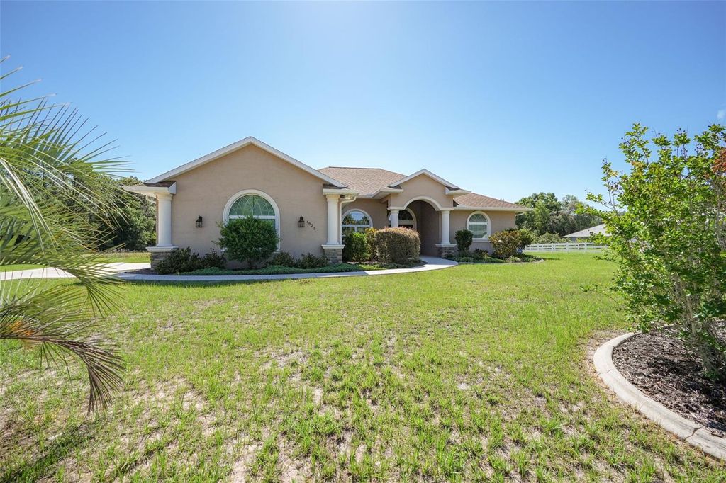 4625 N APPLE VALLEY AVENUE, Beverly Hills, FL 34465