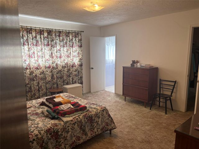 12518 Huntington Field Drive, Houston, TX 77099