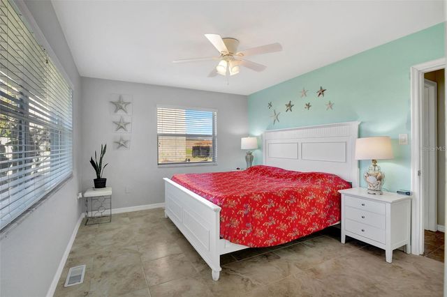 250 BANGSBERG ROAD SE, Port Charlotte, FL 33952