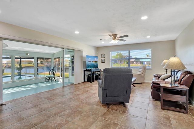 250 BANGSBERG ROAD SE, Port Charlotte, FL 33952