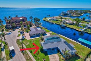 250 BANGSBERG ROAD SE, Port Charlotte, FL 33952