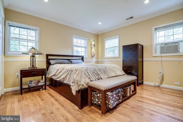 8113 CARLYLE PL, Alexandria, VA 22308