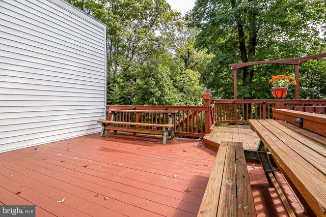 8113 CARLYLE PL, Alexandria, VA 22308