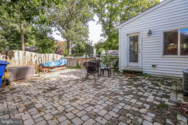 8113 CARLYLE PL, Alexandria, VA 22308