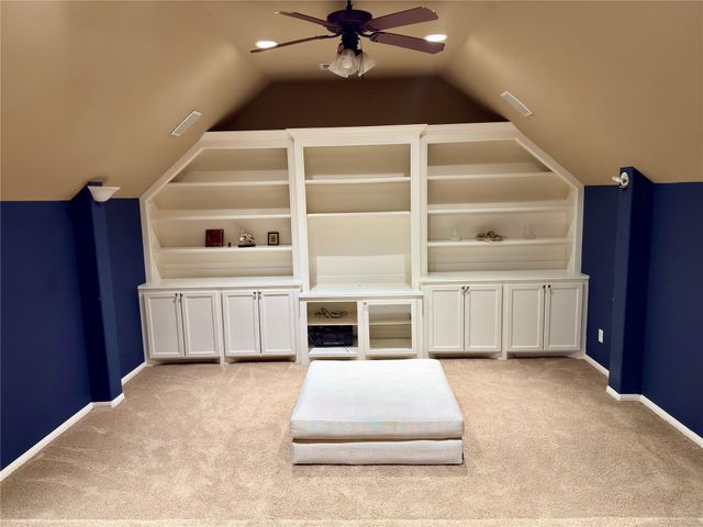 5715 Fairwind Lane, Missouri City, TX 77459