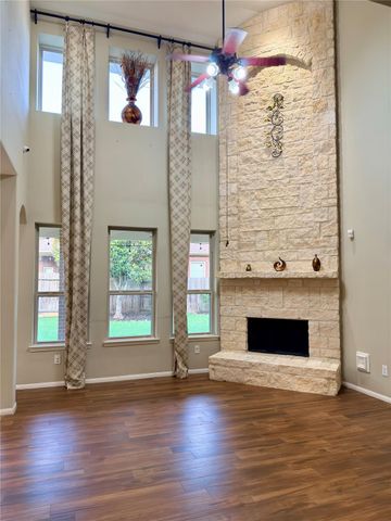 5715 Fairwind Lane, Missouri City, TX 77459