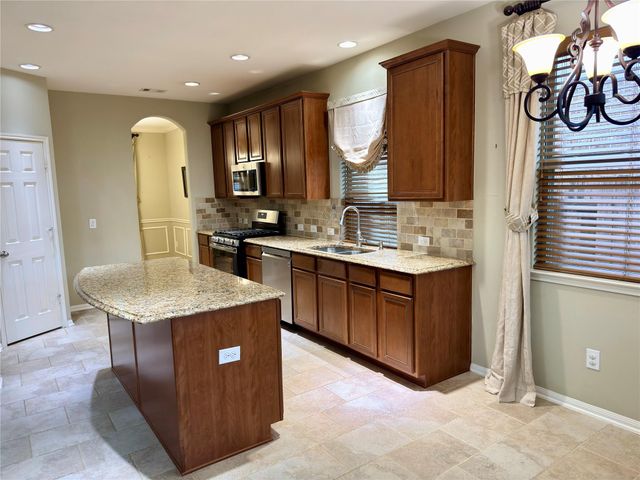 5715 Fairwind Lane, Missouri City, TX 77459