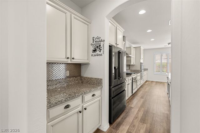 7152 Willow Moss Court, Las Vegas, NV 89148