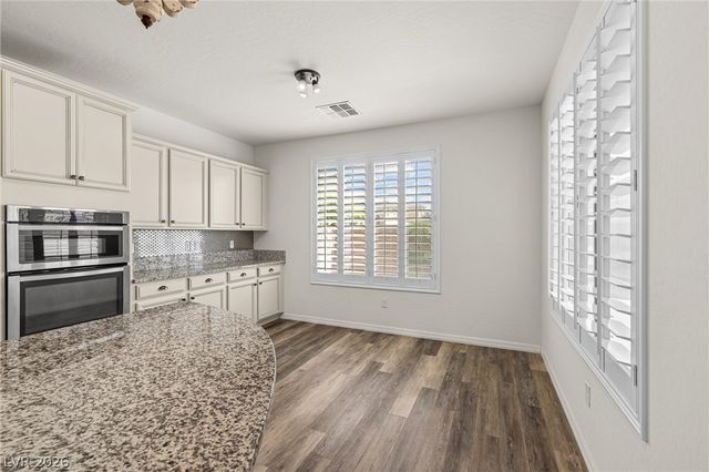 7152 Willow Moss Court, Las Vegas, NV 89148