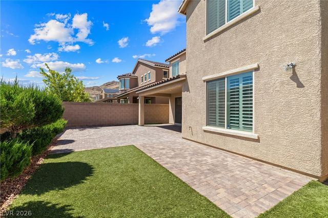 7152 Willow Moss Court, Las Vegas, NV 89148