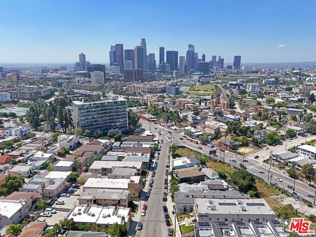 931 Everett Street, Los Angeles, CA 90026