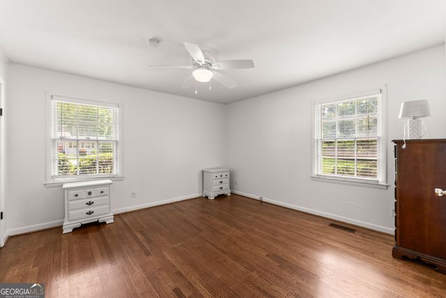 1085 Tanglewood Drive, Gainesville, GA 30501