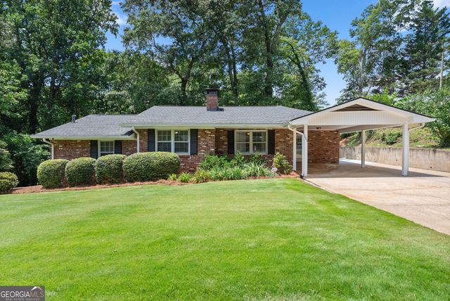 1085 Tanglewood Drive, Gainesville, GA 30501