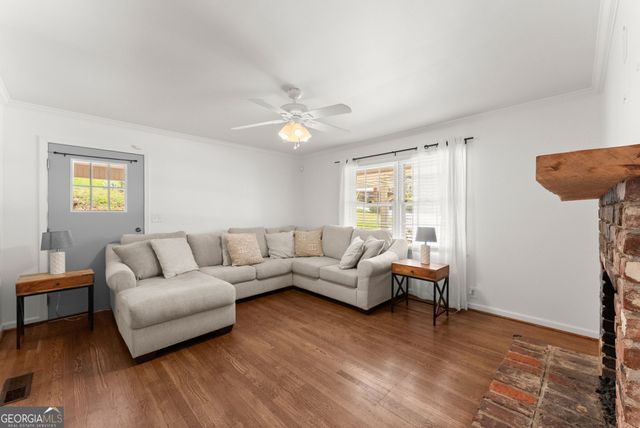 1085 Tanglewood Drive, Gainesville, GA 30501