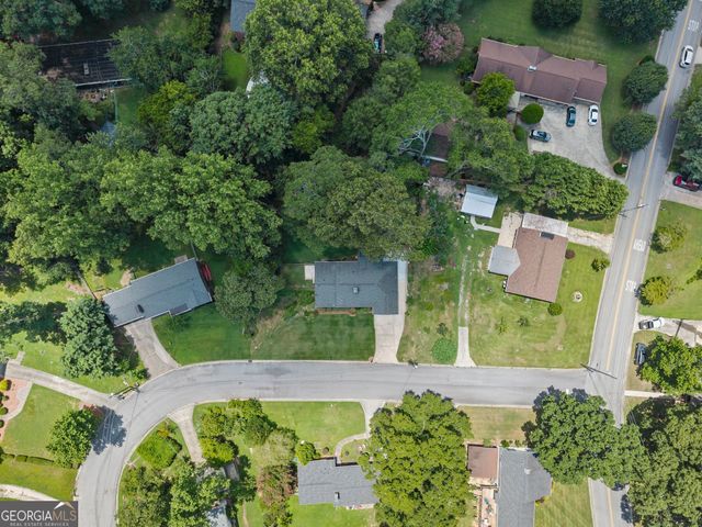 1085 Tanglewood Drive, Gainesville, GA 30501