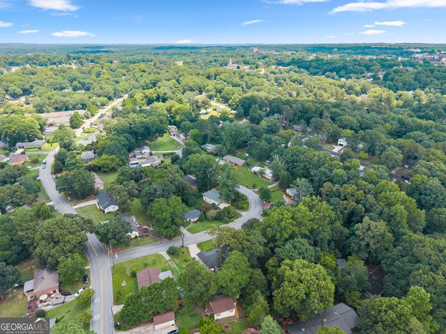 1085 Tanglewood Drive, Gainesville, GA 30501