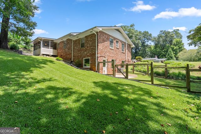 1085 Tanglewood Drive, Gainesville, GA 30501