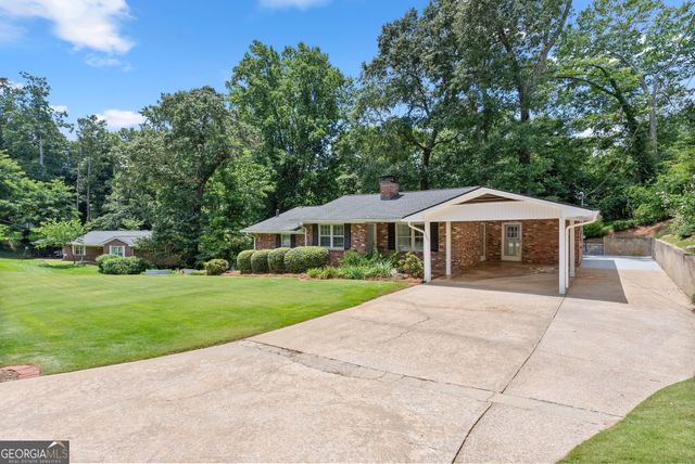 1085 Tanglewood Drive, Gainesville, GA 30501