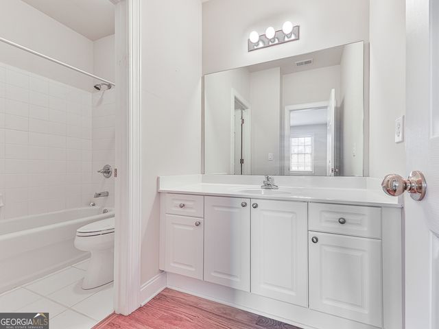 5836 Riverstone Circle BLDG 12, Atlanta, GA 30339