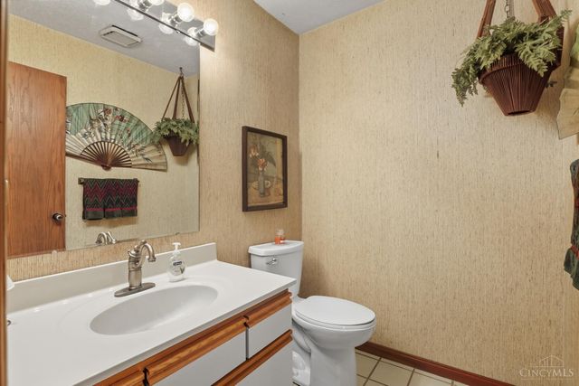5271 Pros Drive, West Chester, OH 45069