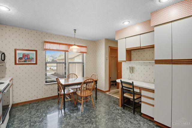 5271 Pros Drive, West Chester, OH 45069