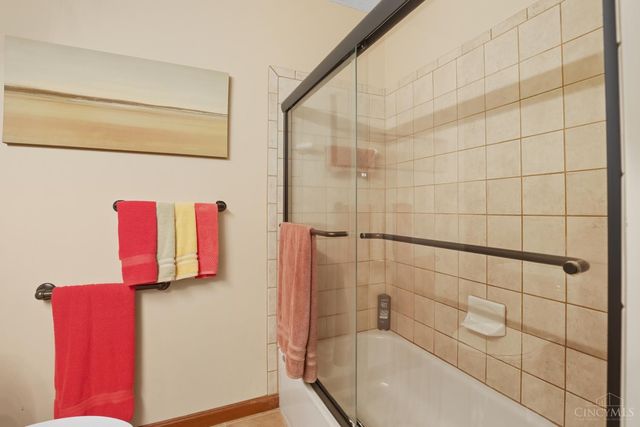 5271 Pros Drive, West Chester, OH 45069