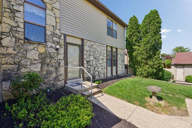 5271 Pros Drive, West Chester, OH 45069