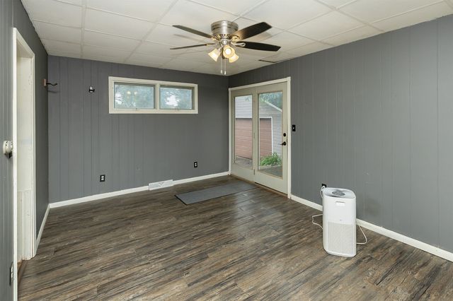 841 13th Street, West Des Moines, IA 50265