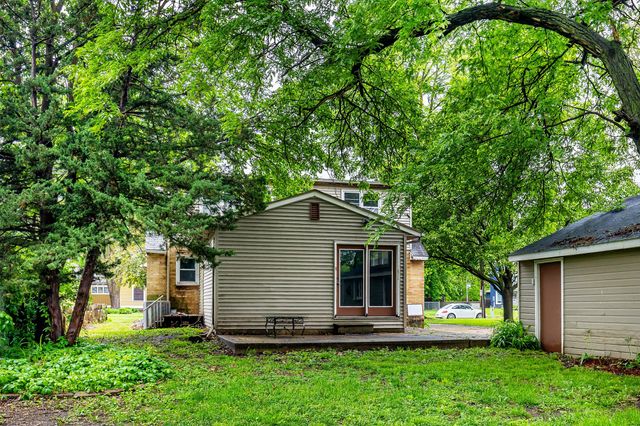 841 13th Street, West Des Moines, IA 50265