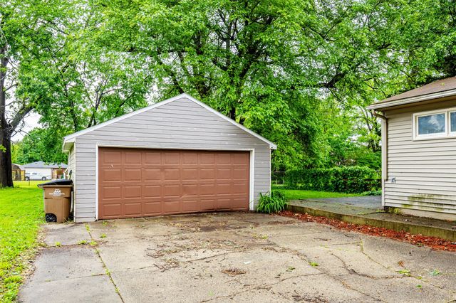 841 13th Street, West Des Moines, IA 50265