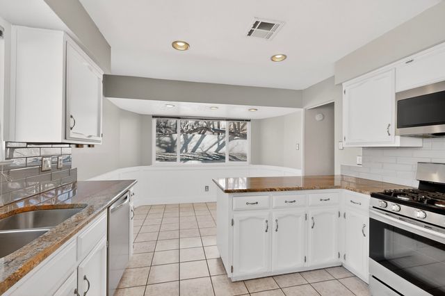 5312 Revi Don Drive NE, Albuquerque, NM 87111