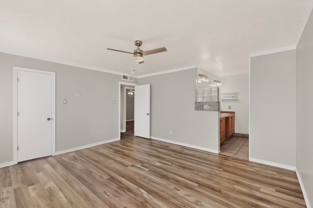 5312 Revi Don Drive NE, Albuquerque, NM 87111