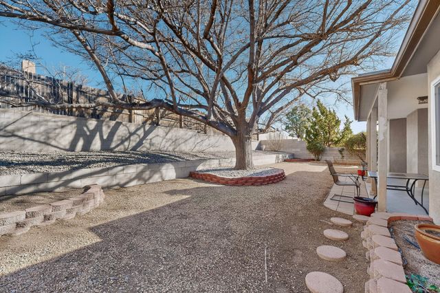 5312 Revi Don Drive NE, Albuquerque, NM 87111