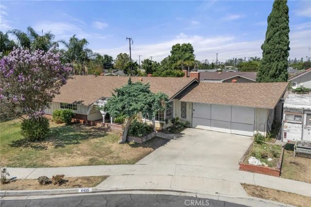 8425 Saturn, Buena Park, CA 90620