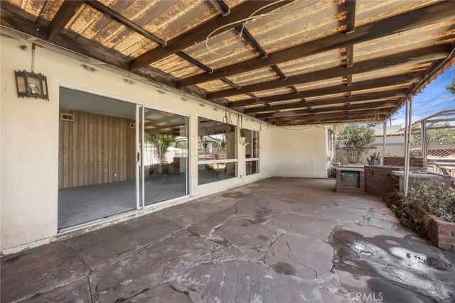 8425 Saturn, Buena Park, CA 90620