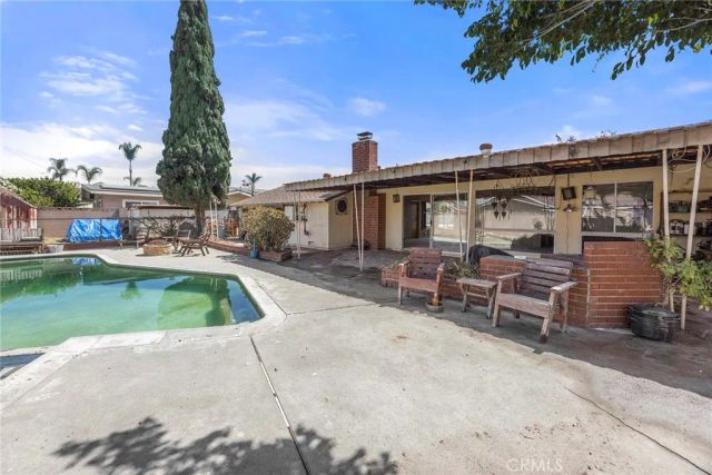 8425 Saturn, Buena Park, CA 90620