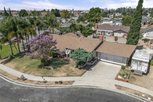 8425 Saturn, Buena Park, CA 90620