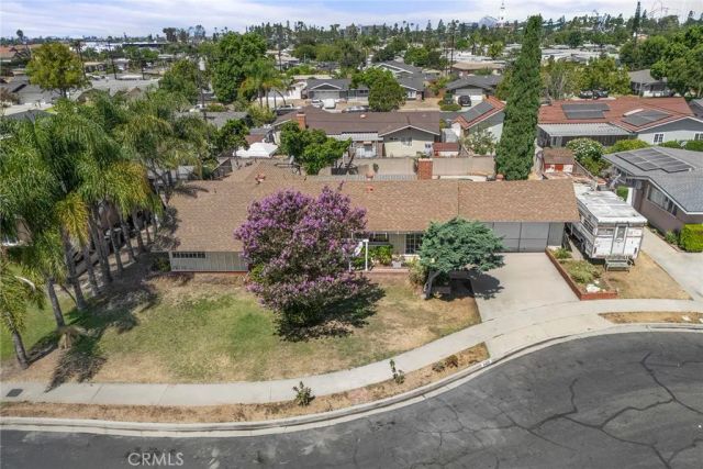 8425 Saturn, Buena Park, CA 90620