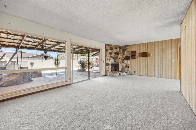 8425 Saturn, Buena Park, CA 90620